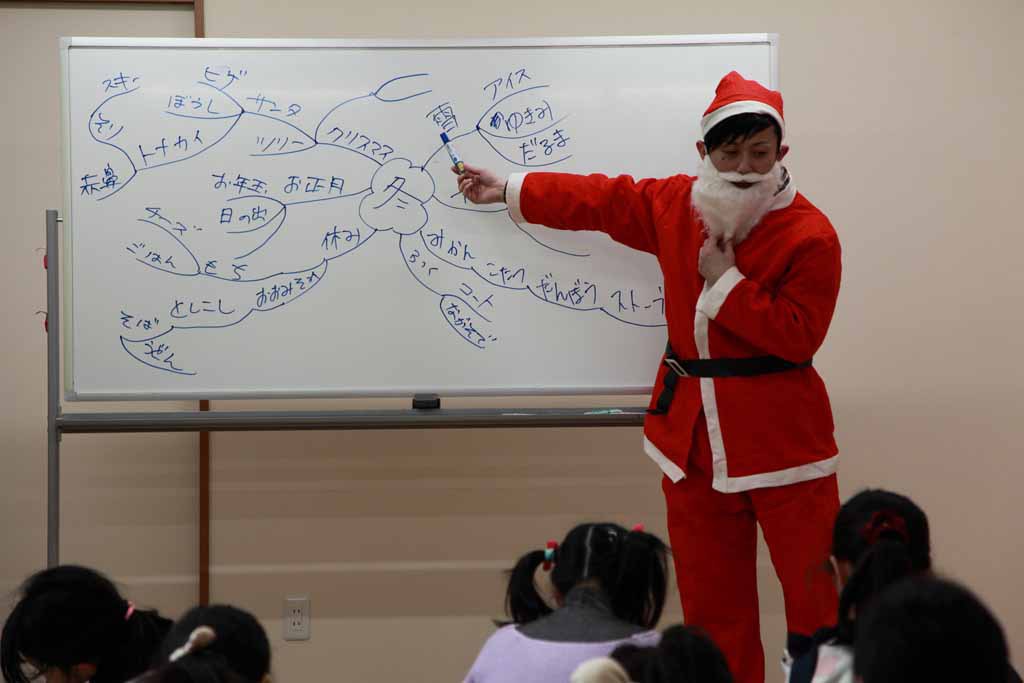 ２０１５クリスマスチャリティ「サンタと一緒にマインドマップを楽しもう♪」開催速報