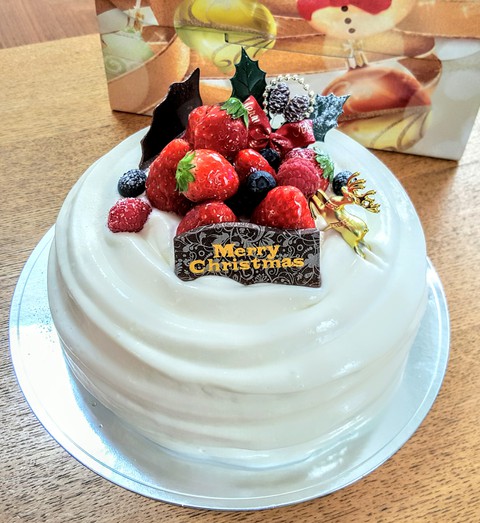 BOULE BOULEさん(豊田市)のクリスマスケーキでMY BIRTHDAY