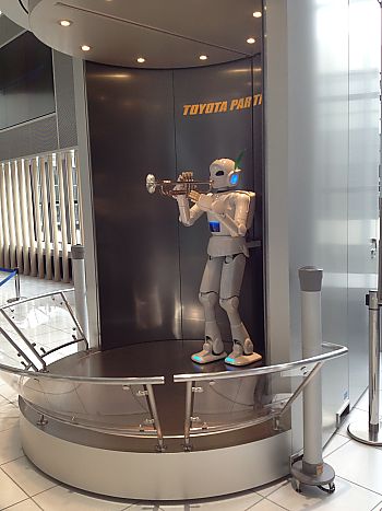 トヨタ会館 まるで隠れ家スターバックス❤
