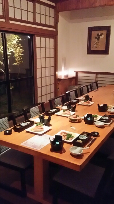 豊田 三好 日進市ディサービスのお仲間でランチ 個室で椅子席 くすのき茶屋 花屋敷 みよし 豊田 日進エリアの和食懐石