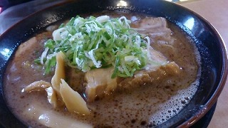 博多ラーメン麺や極（名古屋市）でランチ！