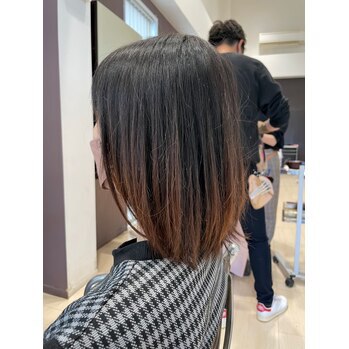 ペタンコさんをくびれショートに