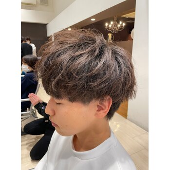 豊田市でメンズヘアなら僕に任せてください！