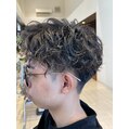 女子も男子も韓国ヘアなら僕にお任せ