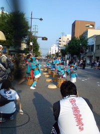 夏祭りの籠田公園で授乳室とおむつ替えコーナー
