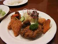 岐阜の洋食屋「あじろ亭」