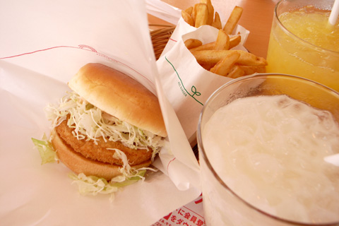 梅坪のモスバーガーで