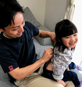 豐田市にあるたくろう鍼灸院はママは不妊や美容鍼、お子さんは夜泣き、かんむし、便秘、小児鍼ですっきり、0歳からオッケー！