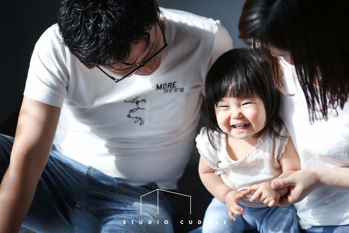スタジオの光/STUDIO CUDDLE(スタジオカドル)岡崎市のフォトスタジオ。七五三や誕生日記念で。 スタジオの光/STUDIO CUDDLE(スタジオカドル)岡崎市のフォトスタジオ。七五三や誕生日記念で。