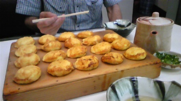 初 「明石焼き」