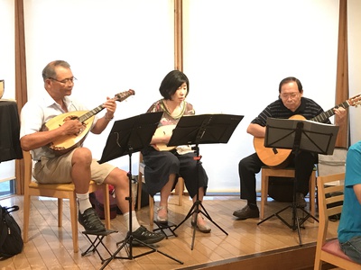 マンドリン演奏日