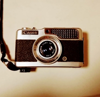 古いカメラですが