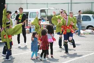 総踊り