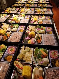 おいしいお弁当は当店で！お花見・お祝い・建て前・新築など各種行事に☆豊田市配達 2018/03/23 20:23:04