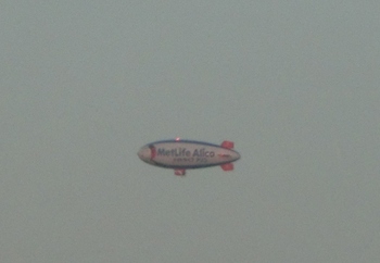 飛行船「スヌーピーＪ号」　豊橋上空で見ました