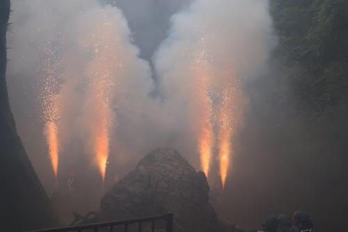 観光シーズン到来！！『養老乃瀧で滝開き式』