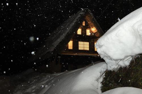 世界遺産；『白川郷』と五箇山『相倉地区』の雪景