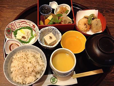 豆庵で和食ランチ 豊田市駅前 ドキンちゃんの豊田市グルメ情報ブログ 人気のふるさと納税情報も発信