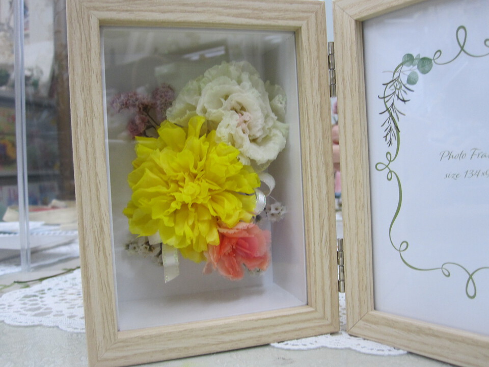 記念の生花をプリザーブド加工に・結婚式の花束