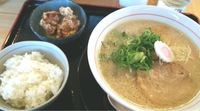 こんな所にラーメン屋さん発見♥️ 2016/02/02 17:57:41