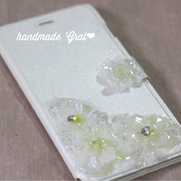 お花と天然石のiPhoneケース♡ 2016/04/03 09:23:53