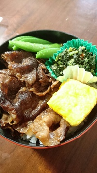 １人だけ弁当 2021/04/15 07:49:23