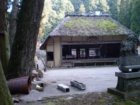 明川熊野神社の農村舞台探訪