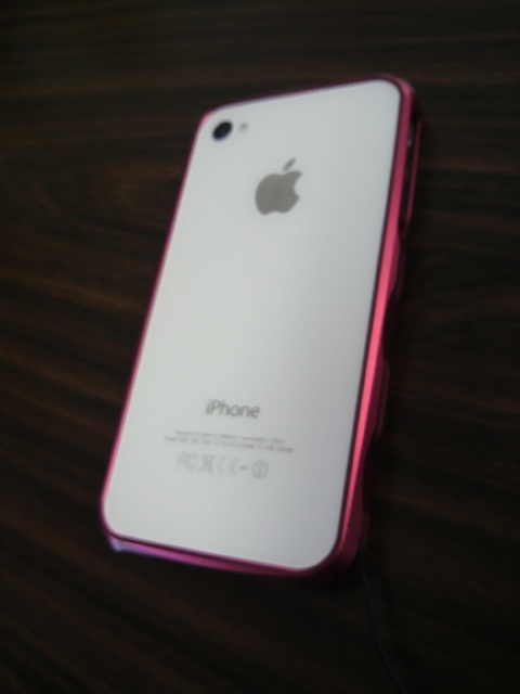 iPhone4s用アルミバンパー