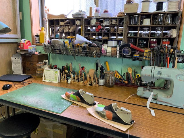 世界で一つだけのオリジナルパッチワーク！手作り革靴・革小物の職人「ガロチャ」さんの素敵すぎるアトリエに訪問