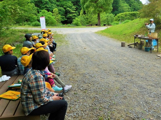 竹の学習！奥殿小学校３年生が体験の森に来園