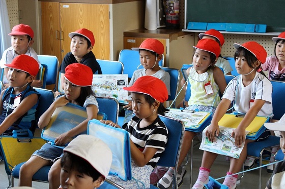 初めての環境教室！豊富小学校１年生がホタル学校にやって来た☆