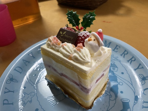 クリスマスケーキは、pâtisserie パズルさんのケーキをいただきました。ペイペイが使えました。