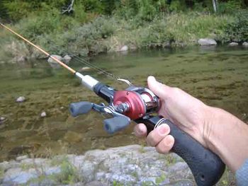 渓流ルアーフィッシングに新しい釣りスタイルを求めて
