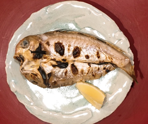 ランチの焼魚は甘鯛の塩焼きです