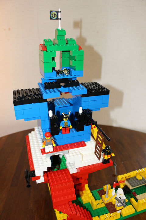 忍者ＧＯ　～ＬＥＧＯ～　忍者タワーを作りました。