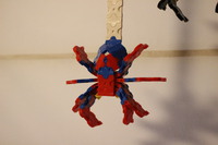 スパイダーマン　色のクモ　～ＬａＱ～　Spider壁から吊るしたバージョンあり 2016/11/05 19:26:48
