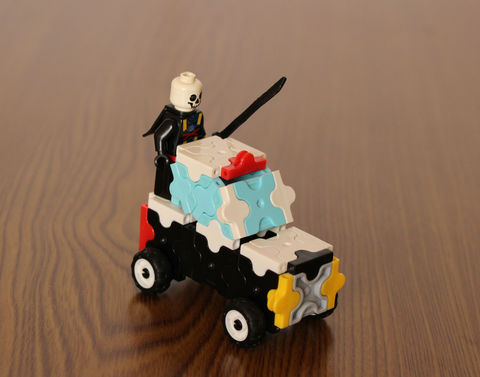 パトカー　警察車両　～LaQ~　乗り物編　LEGO乗せてみました。
