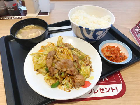 松屋　回鍋肉定食キムチ